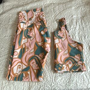 Vintage Yoga Set - Leggings and Bralette